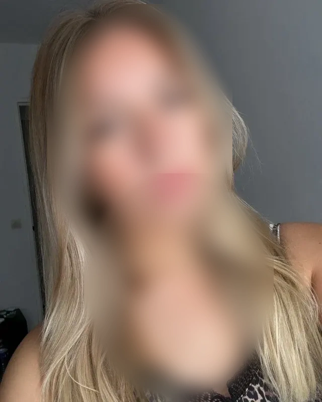 Valeria - Image 1
